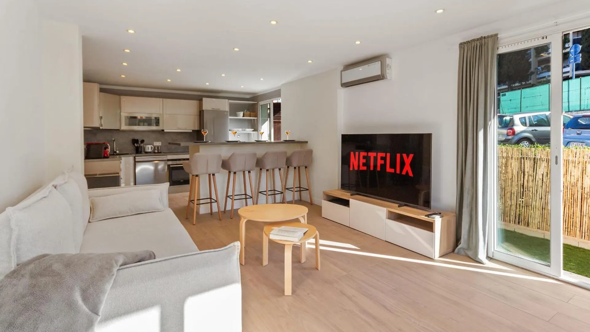 Le Cosy - Spacious - Ac - Wifi - Hippodrome - Racetracks - Hypercentre Cagnes-sur-Mer